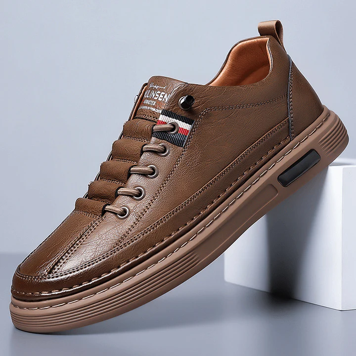 Zapato de cuero auténtico